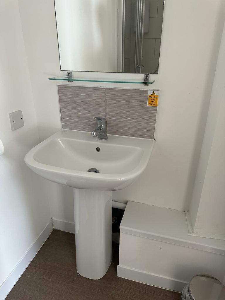 Exmouth Beach Hotel الغرفة الصورة